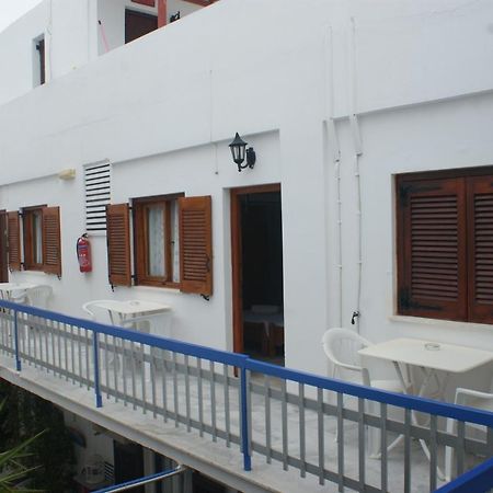 Hotel Eleftheria Páros 외부 사진