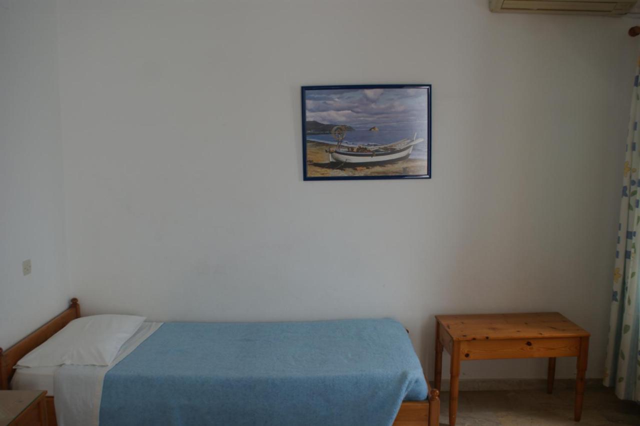 Hotel Eleftheria Páros 외부 사진