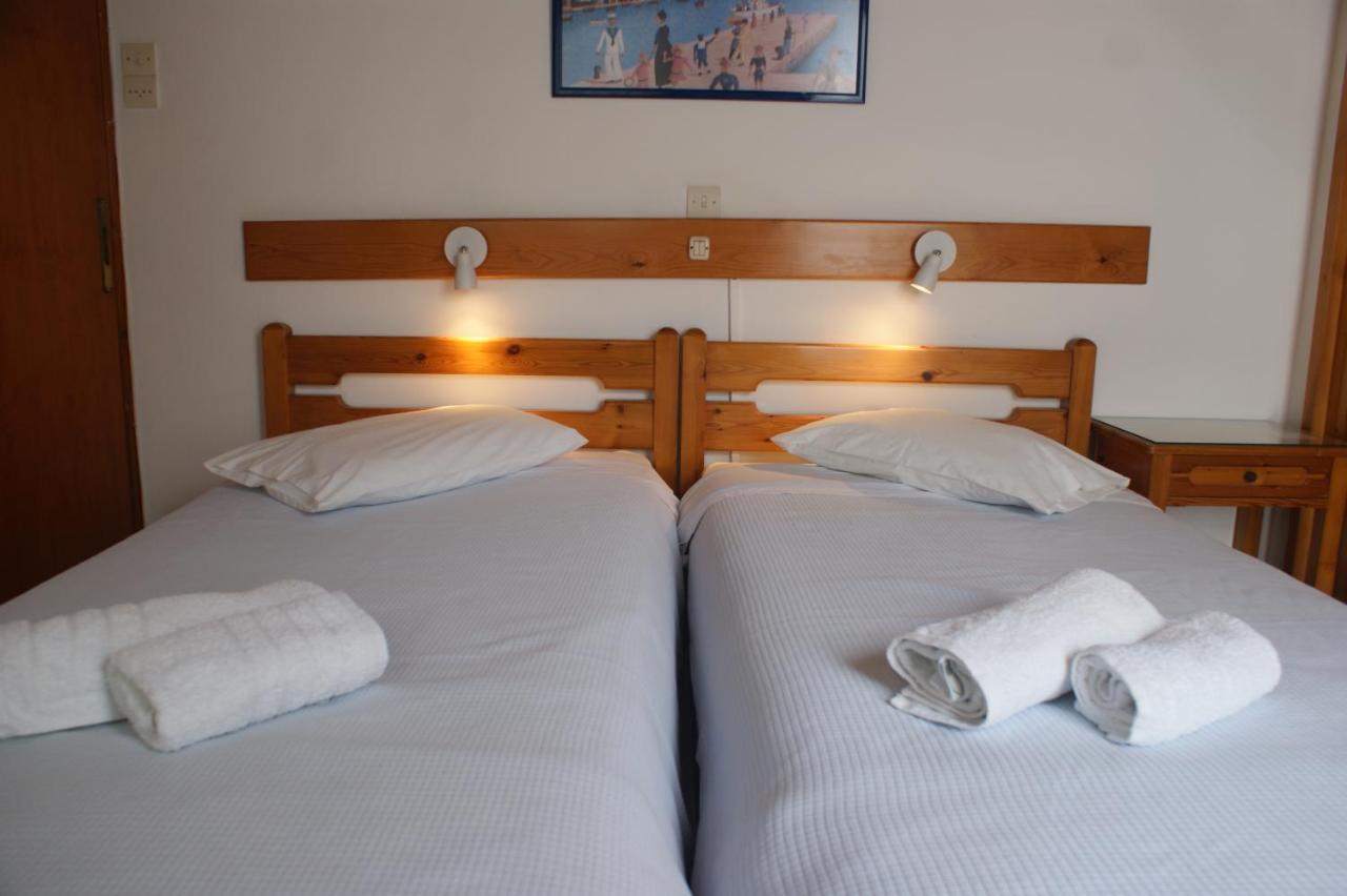 Hotel Eleftheria Páros 외부 사진