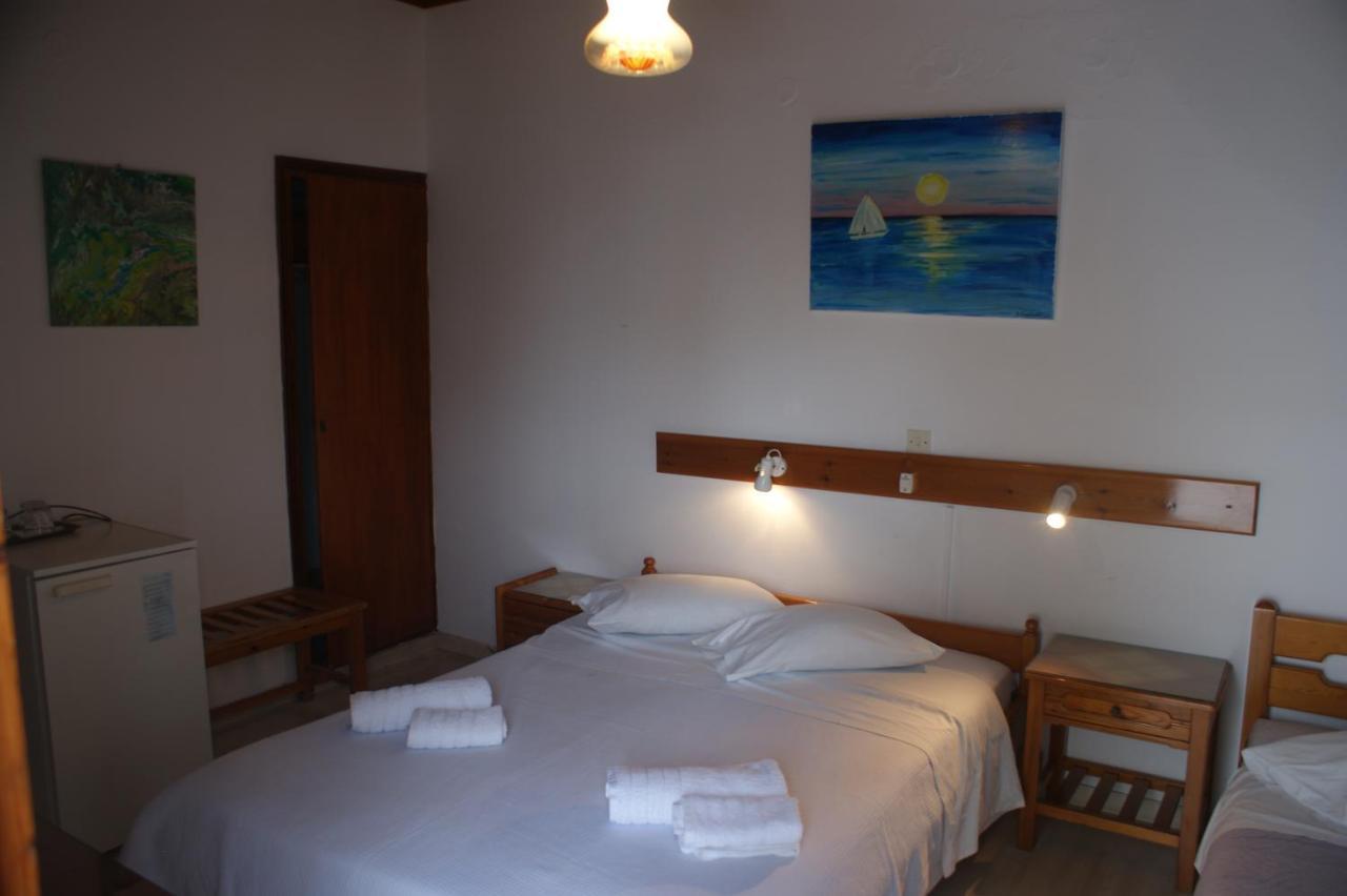 Hotel Eleftheria Páros 외부 사진