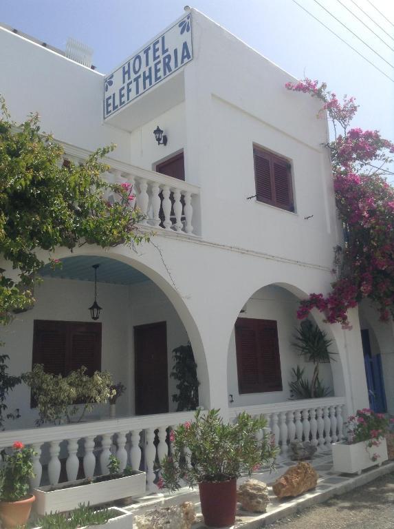 Hotel Eleftheria Páros 외부 사진