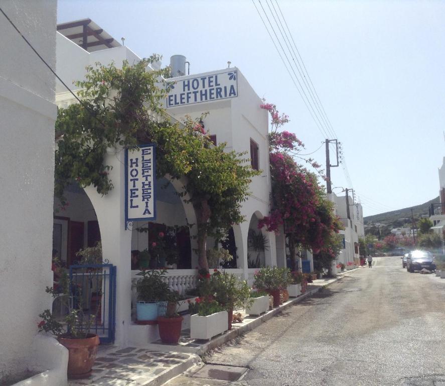 Hotel Eleftheria Páros 외부 사진